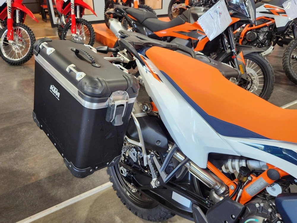 Ktm 890 Adventure R *à Partir De 3.99% 2026 alt