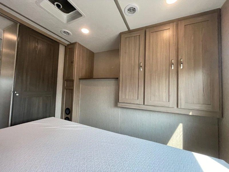 Coachmen Freedom Express 259fkds 2021 alt