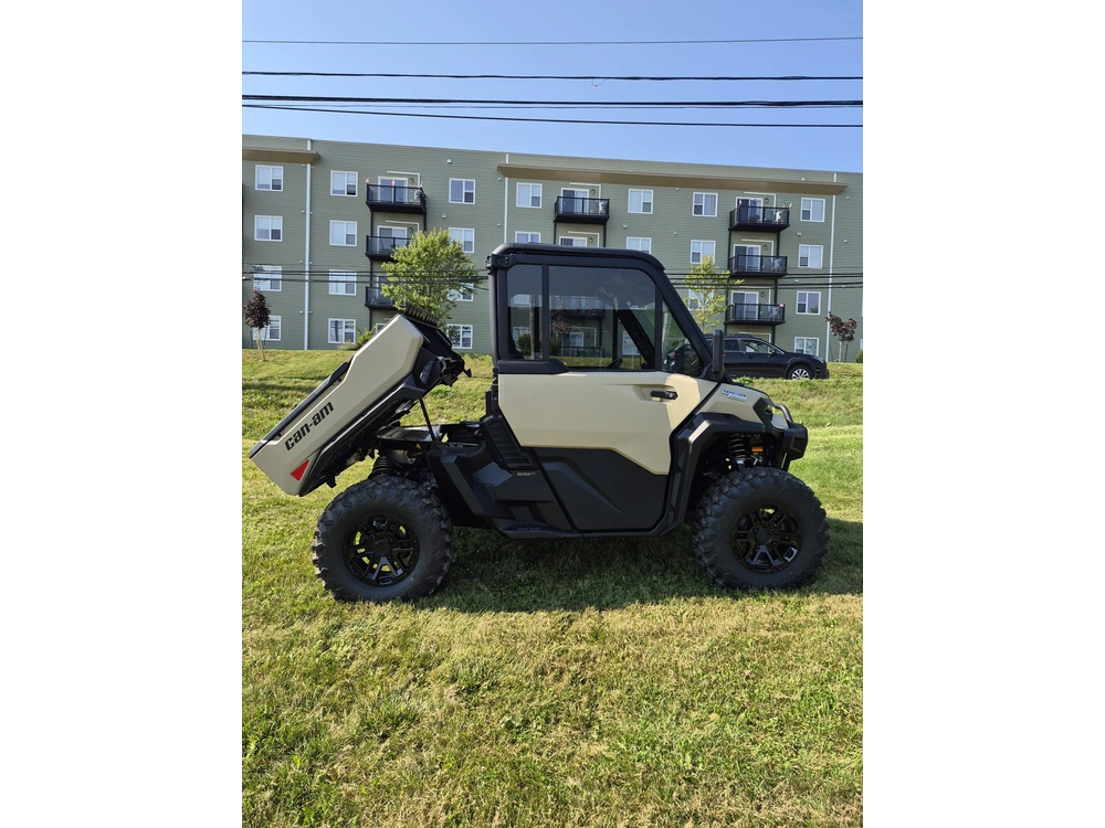 2026 Can-am Defender Limited Cab Hd11 alt