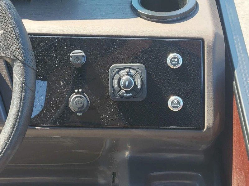 Bennington Marine M22 Swingback 3t/yamaha F150 2027 alt