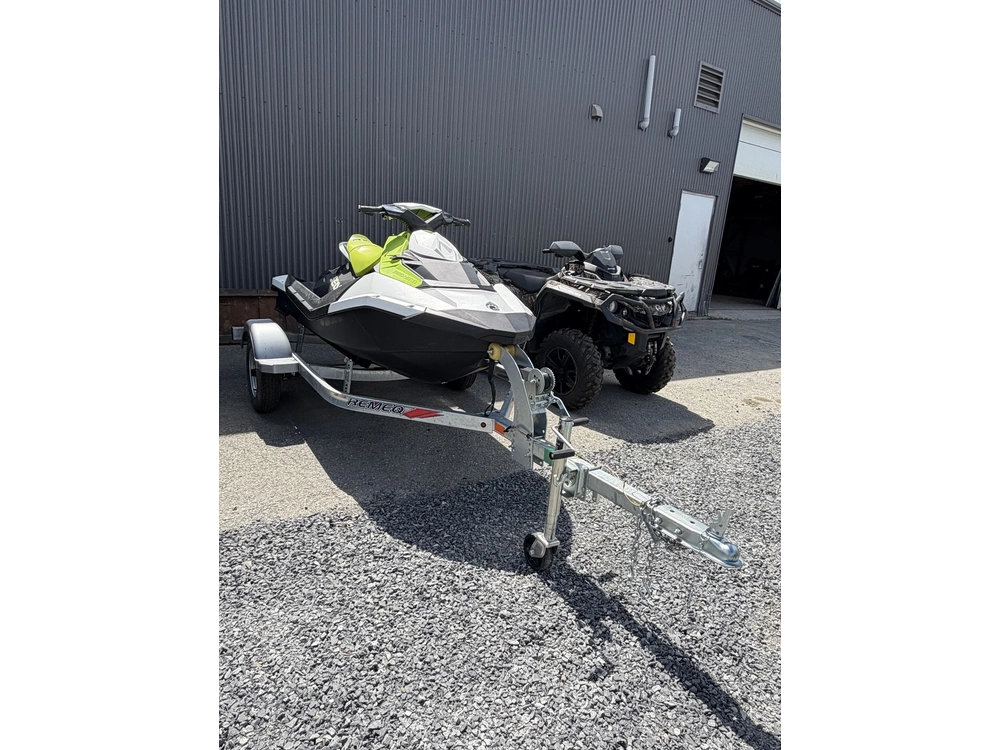 Sea-doo Spark 2023 alt
