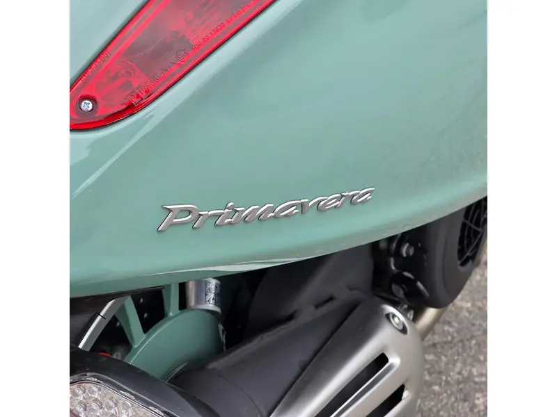 Vespa Primavera 150 80th Anniversary 2027