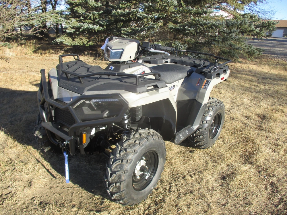 2026 Polaris Sportsman 570 Eps Desert Sand alt