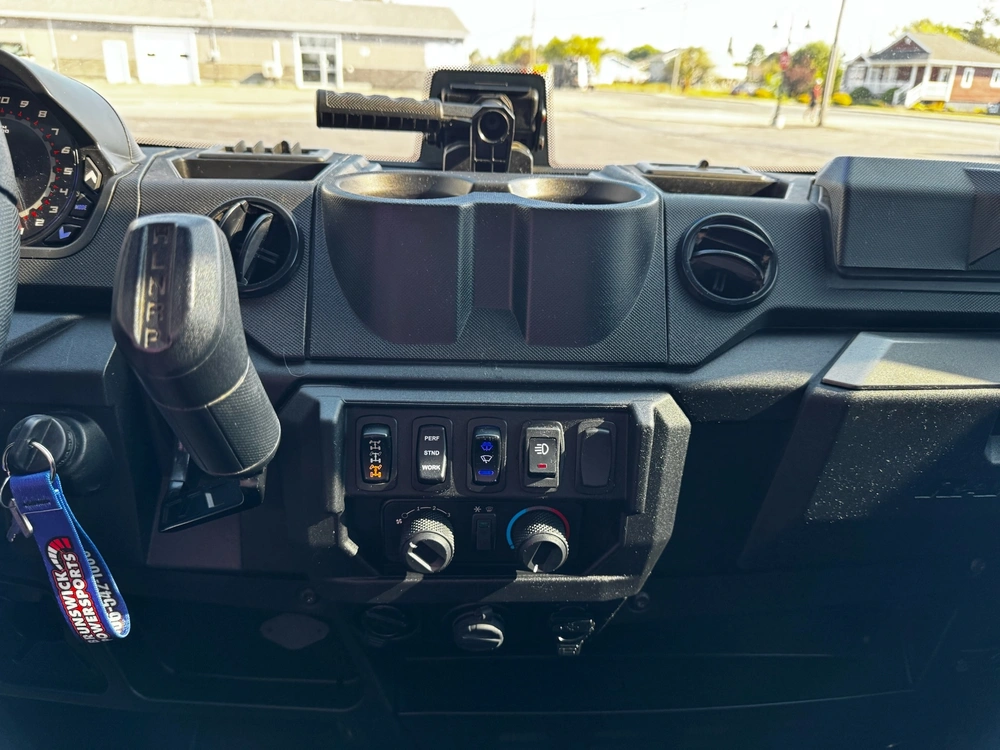 2025 Polaris Ranger 1000 Xp Crew Northstar Premium alt
