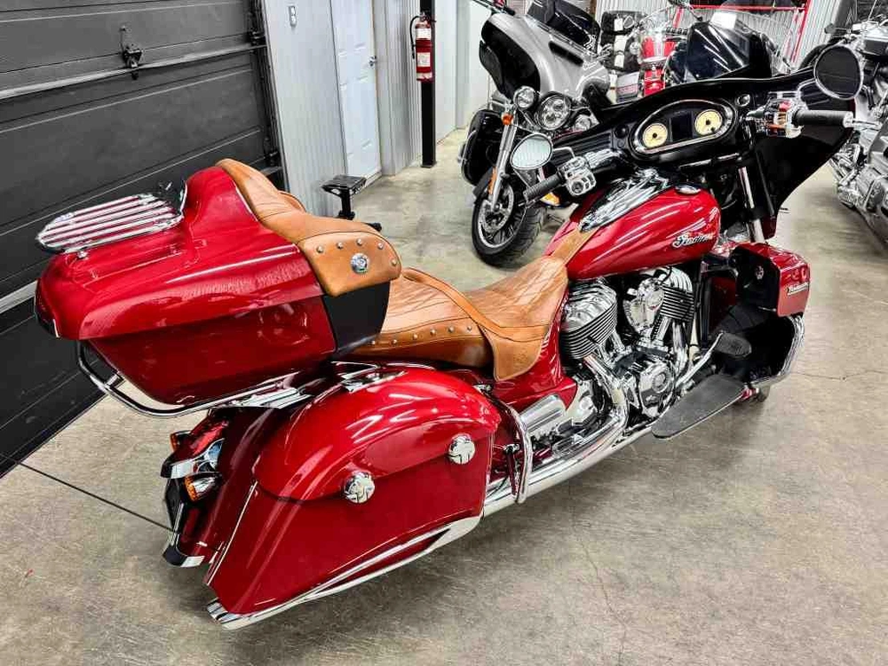 2015 Indian Motorcycle Roadmaster alt