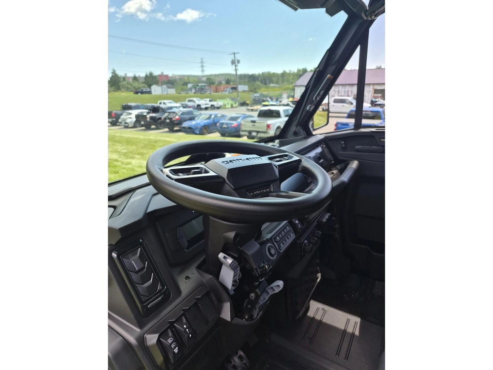 2026 Can-am Defender Limited Cab Hd11 alt