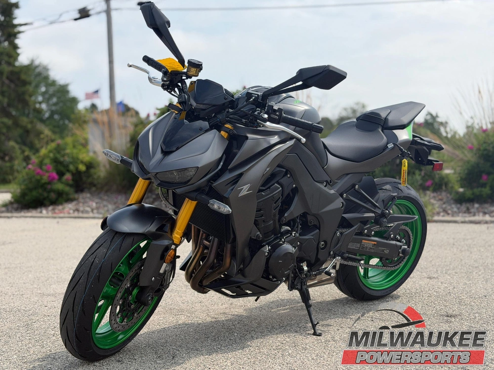 2026 Kawasaki Z1100 SE ABS