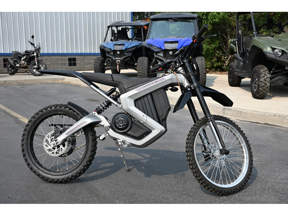2023 Rawrr Mantis 72v alt