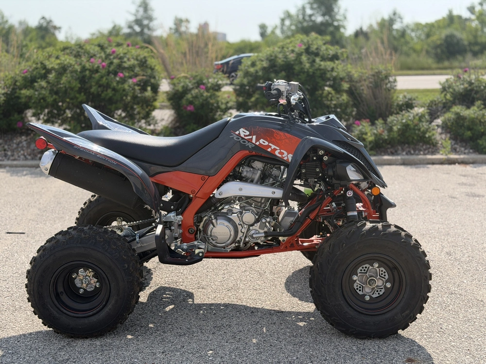 2024 Yamaha Raptor 700r Se 70th Anniversary Edition alt