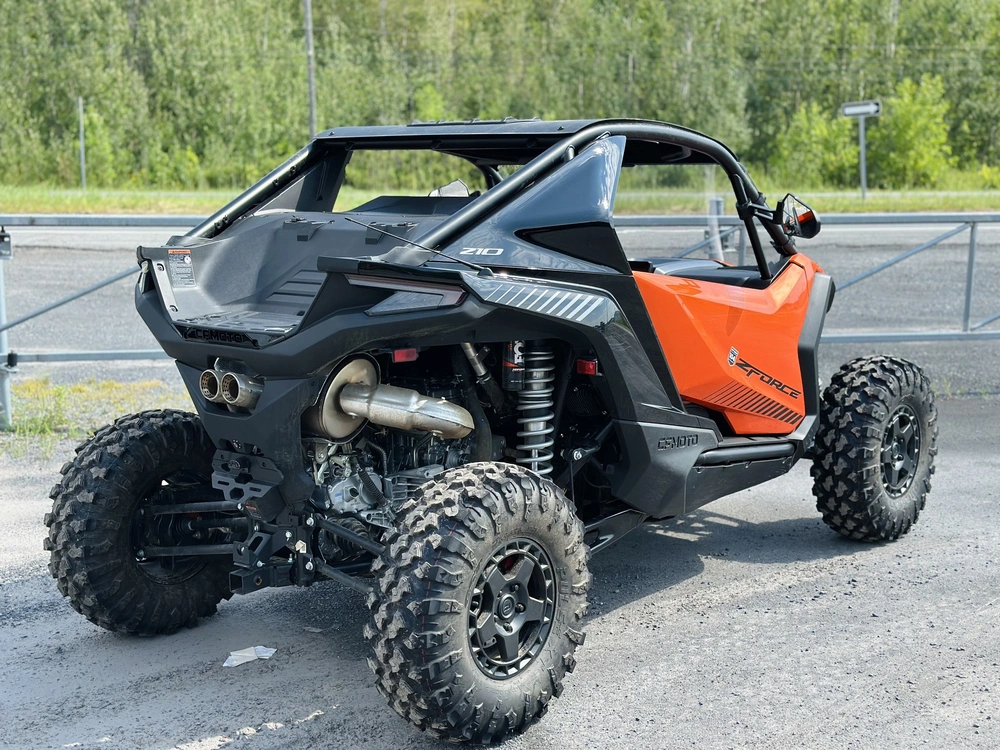 2026 Cfmoto Zforce Z10 Orange alt