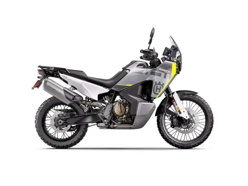 2027 Husqvarna NORDEN 901
