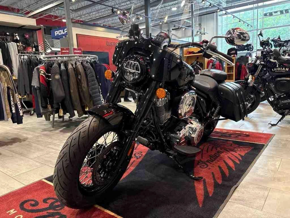 2026 Indian Motorcycle Indian Super Chief Limited alt