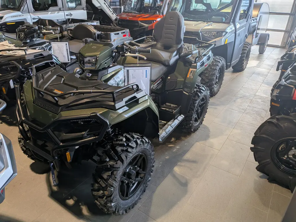 Polaris 570 Sportsman Touring Premium 2026