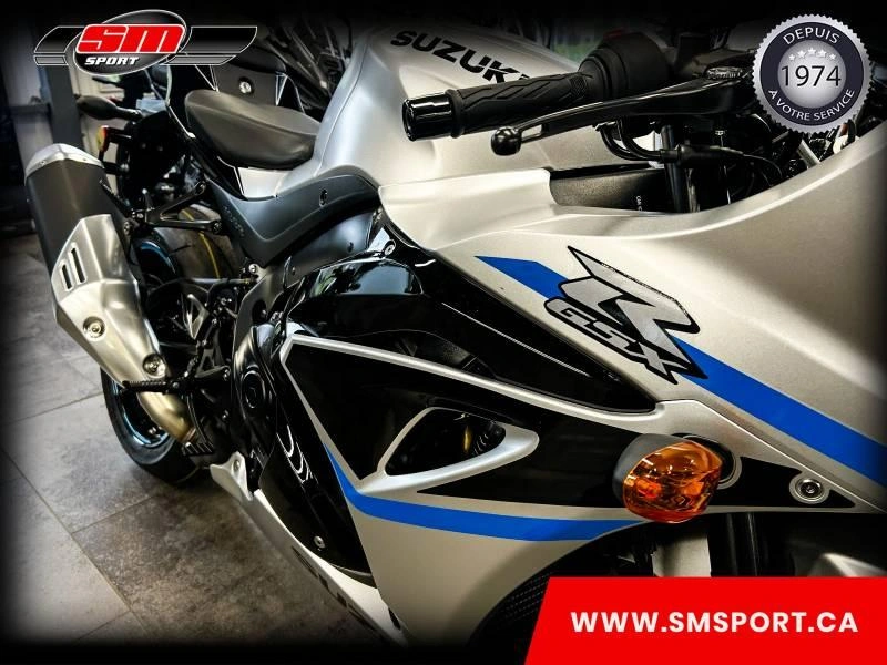 2025 Suzuki Gsx-r1000a alt