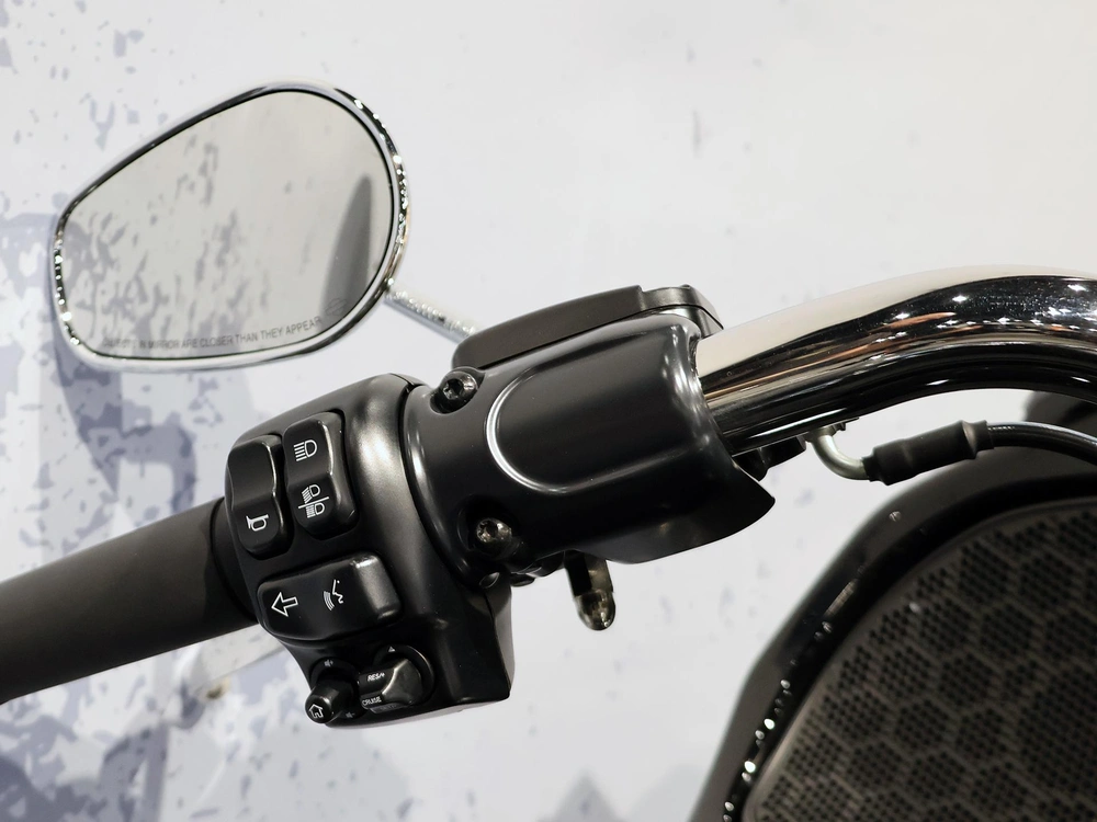 Harley-davidson Road Glide Fltrx 2019 alt