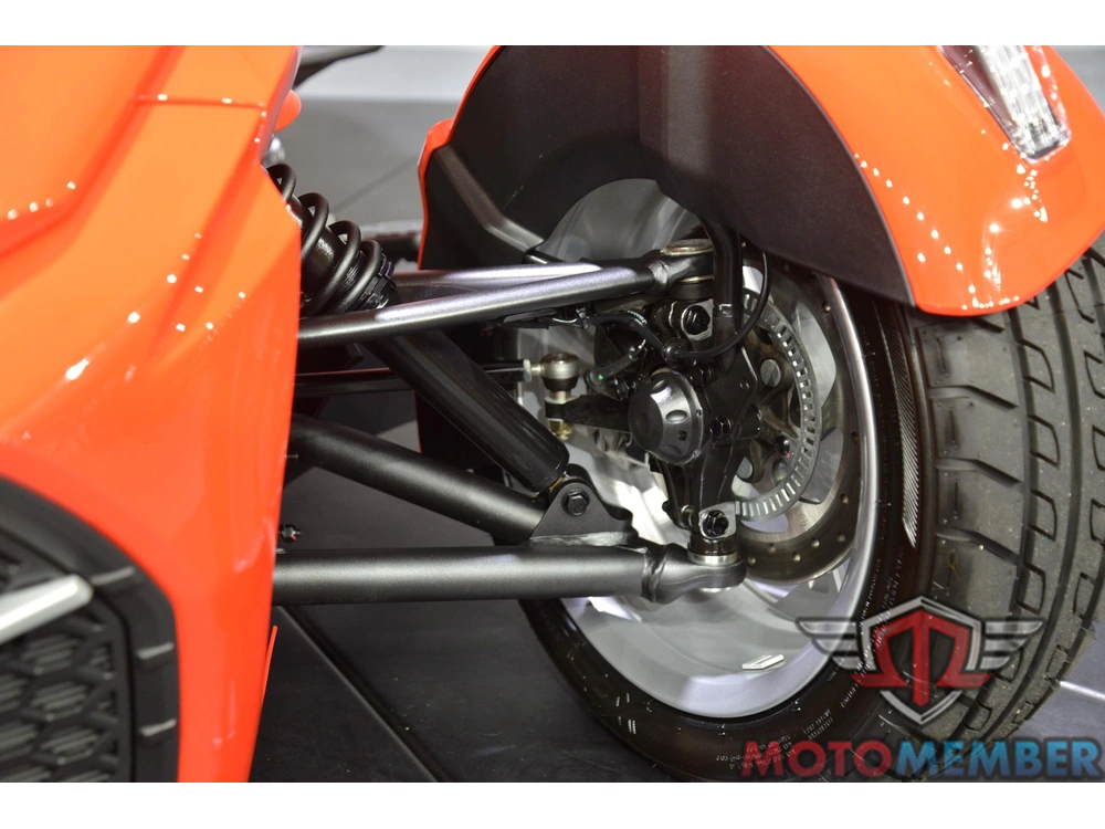2025 Can-am Spyder F3 Limited Platine Wheels alt