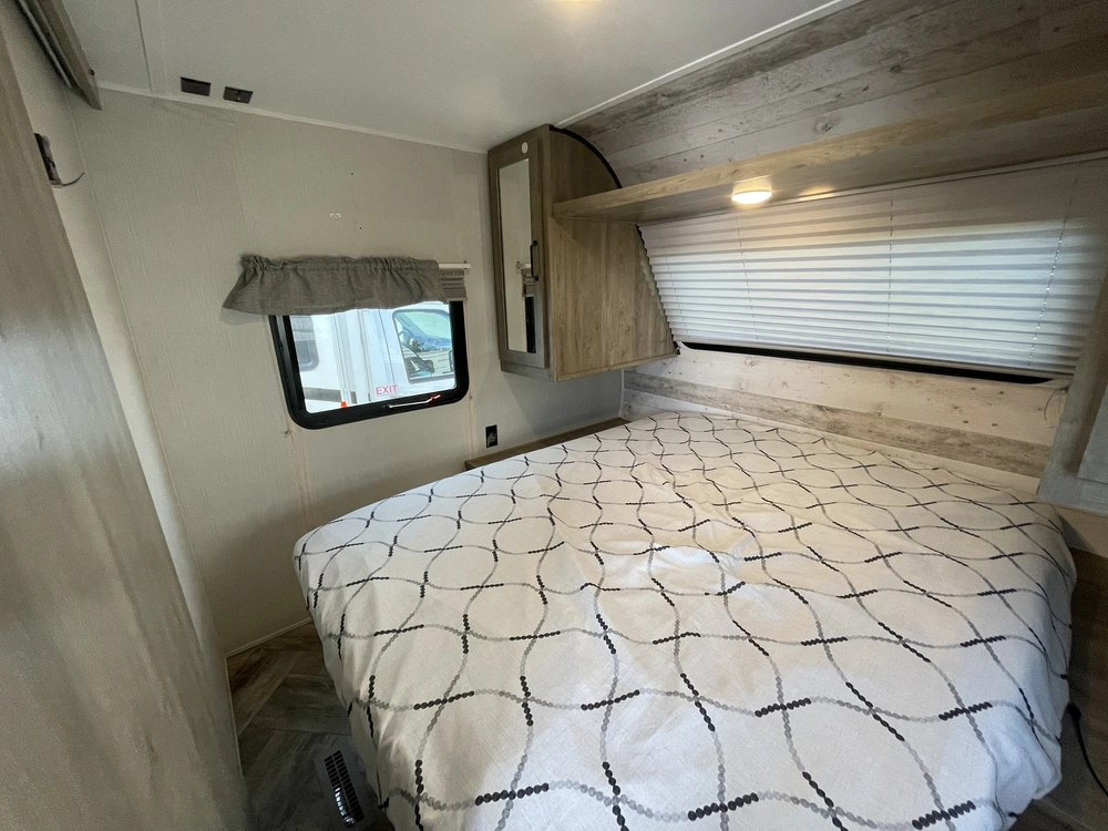 2023 Forest River Puma Put 23 Bhc alt