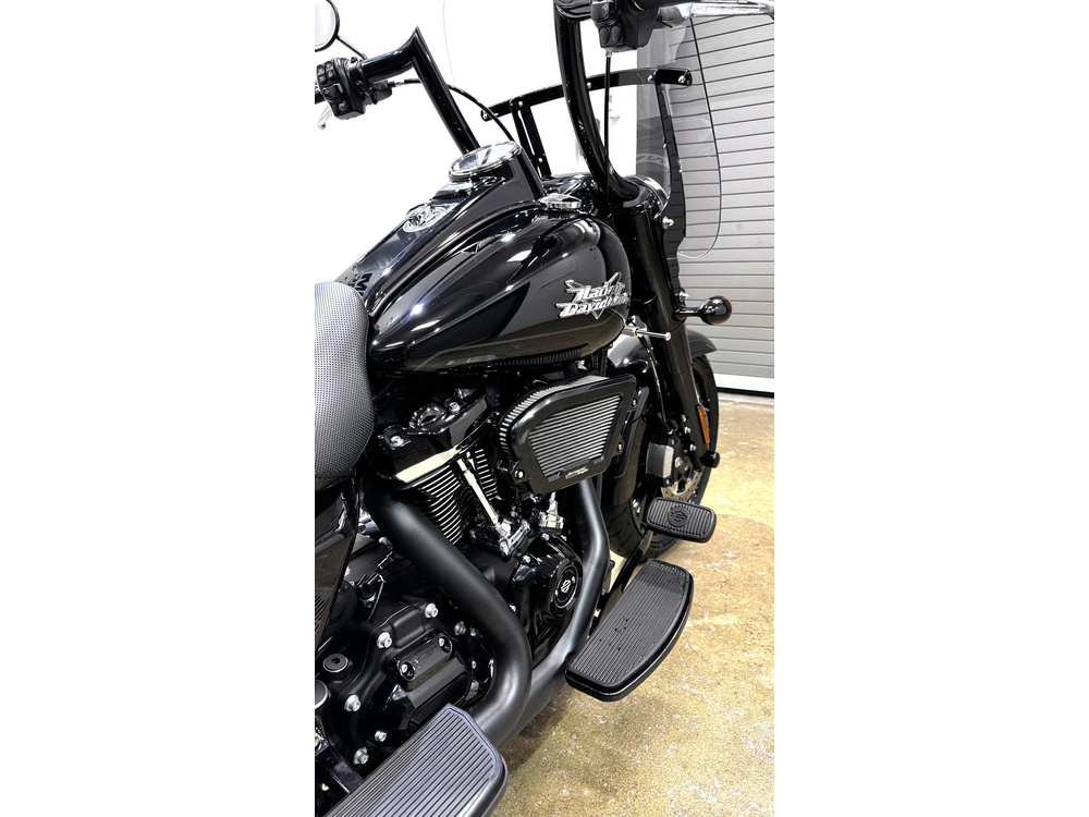 Harley-davidson Freewheeler Flrt 2024 alt