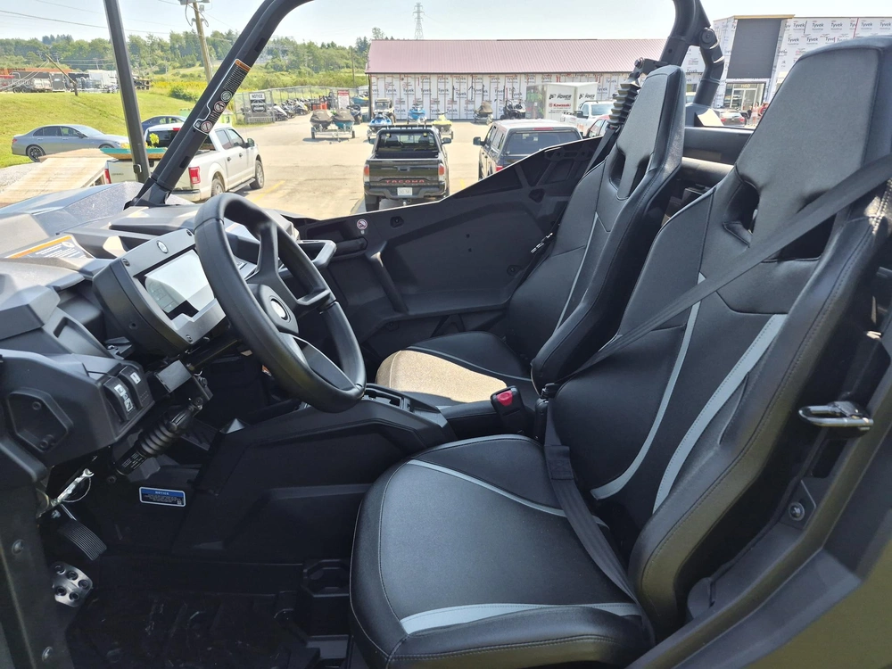 2026 Can-am Commander Xt 700 alt