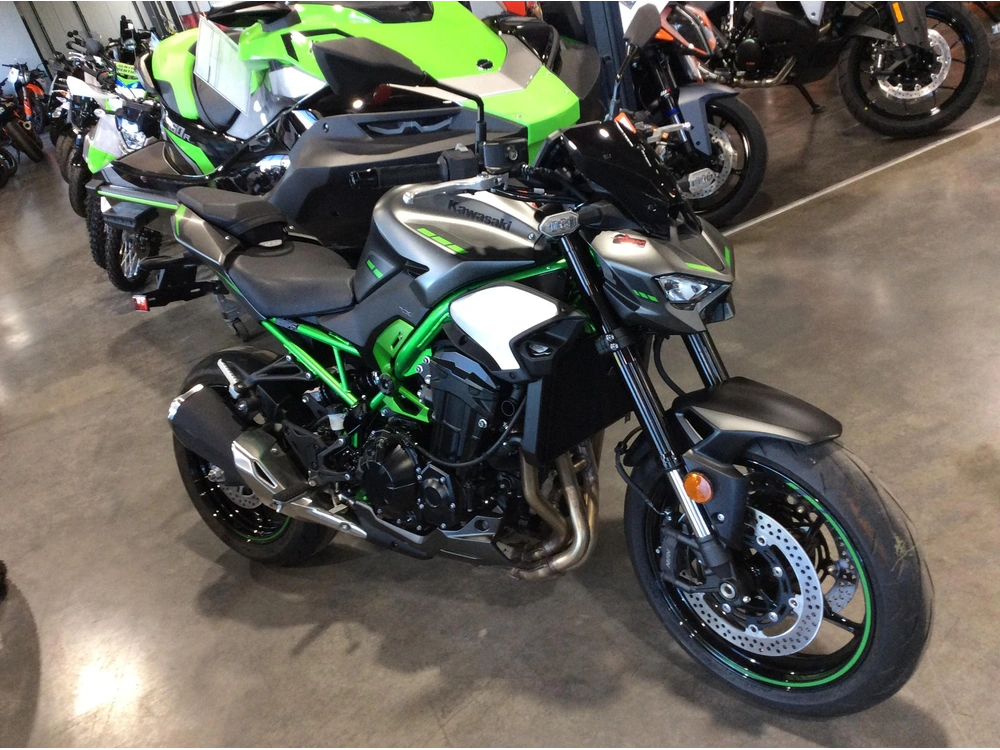 Kawasaki Z900 Abs Zr900ssfan 2025 alt