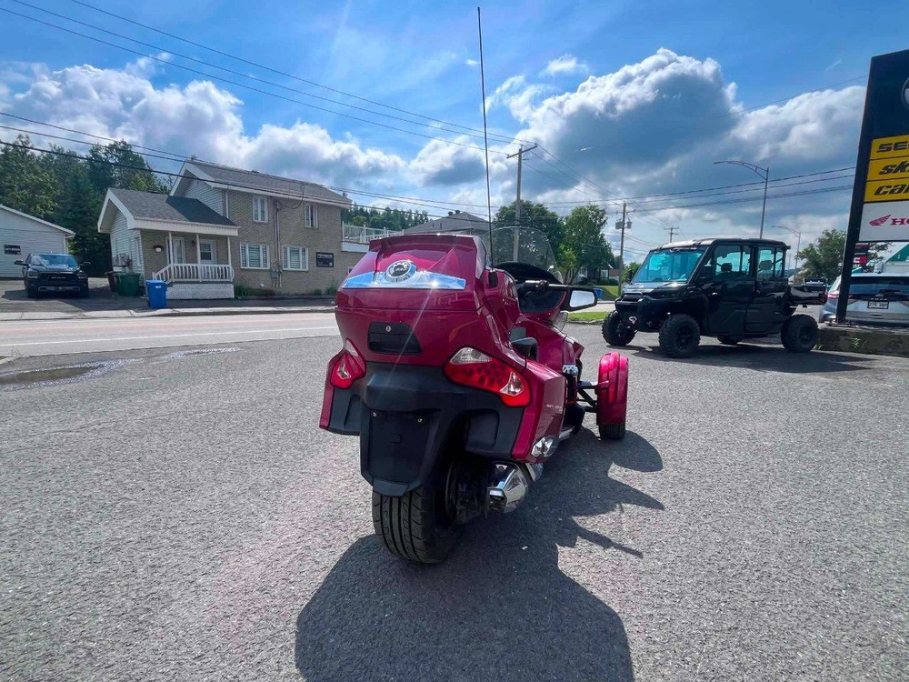 Can-am Rt Limited Chrome Used 2015 alt