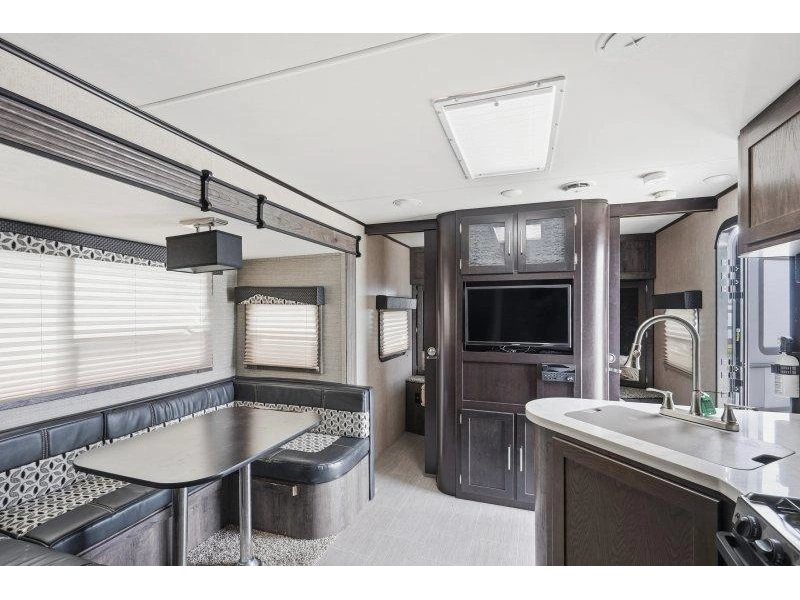 2017 Dutchmen Kodiak 240bhsl alt