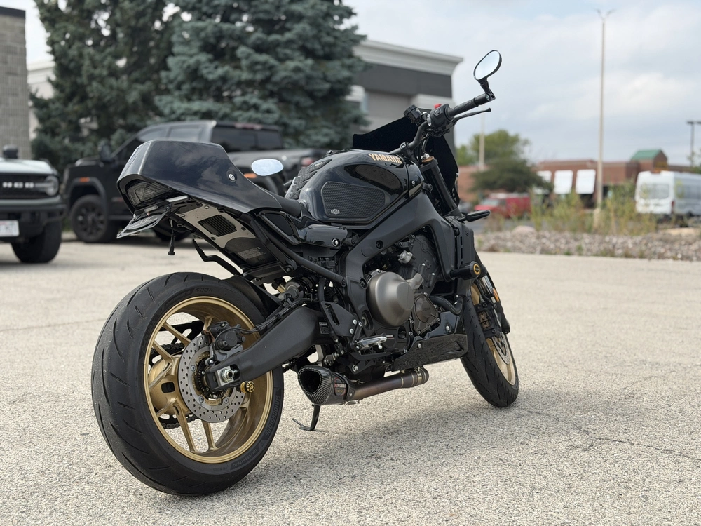 2025 Yamaha Xsr 900 alt