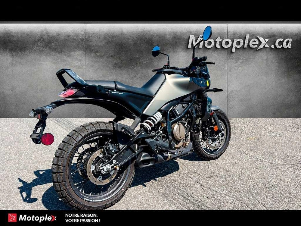 2024 Husqvarna Svartpilen 401 alt
