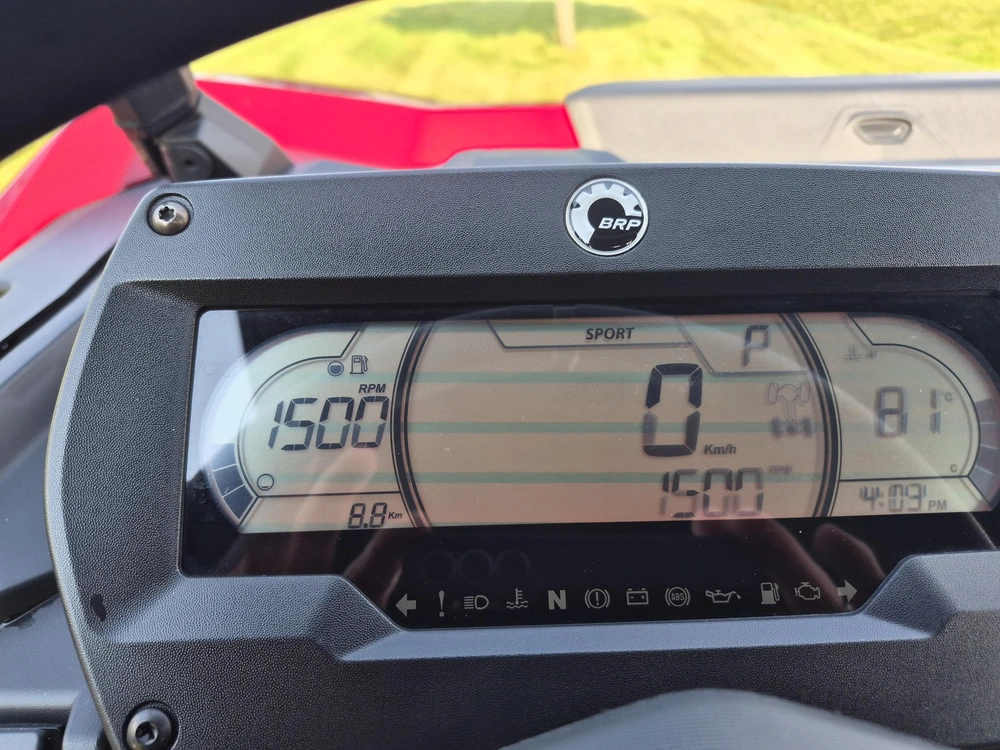 2026 Can-am Commander Xt 1000r alt