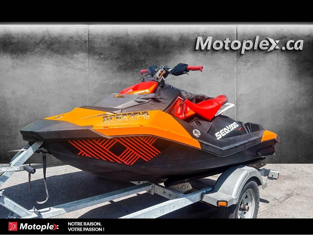 2019 Sea-doo Spark Trixx alt