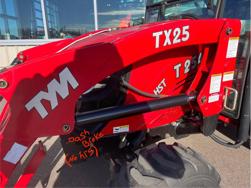 2015 Tym T254hst (cab)