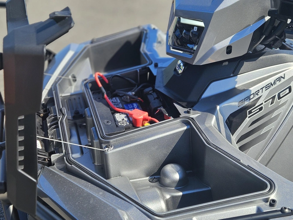 Polaris Sportsman 570 Touring Ultimate 2026 alt