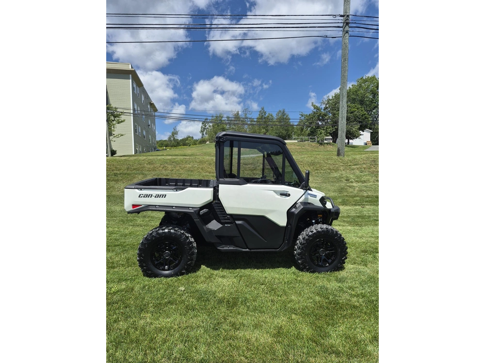 2026 Can-am Defender Limited Cab Hd11 alt