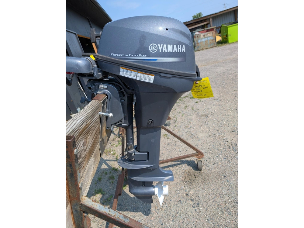2024 Yamaha F9.9lmhb alt