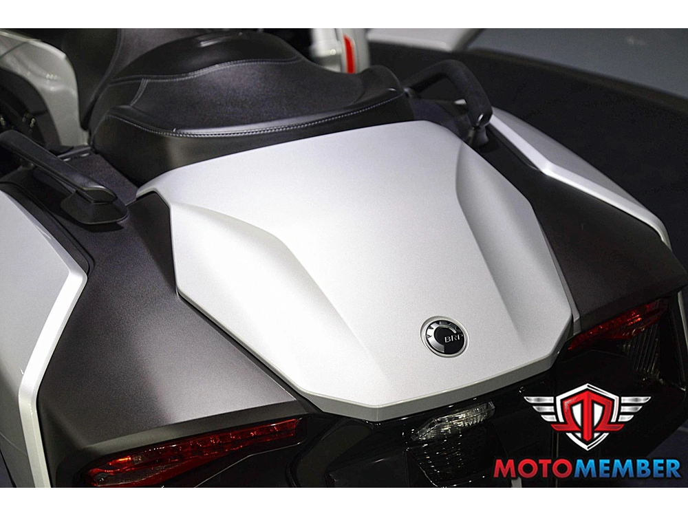2025 Can-am Spyder Rt Rotax 1330 Ace alt