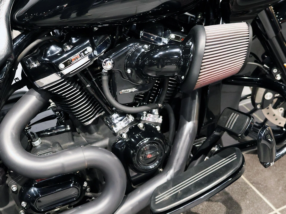 Harley-davidson Road Glide Special Fltrxs 2018 alt