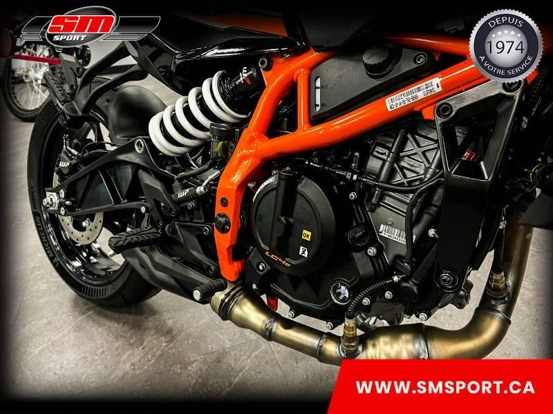 Ktm 390 Duke 2026 alt