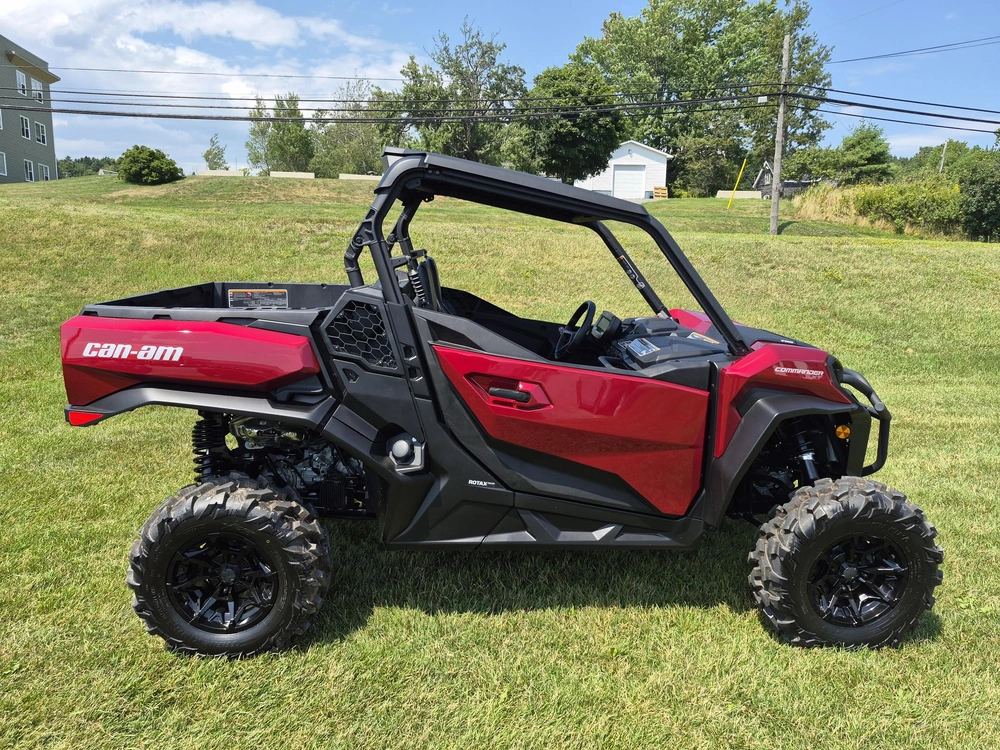 2026 Can-am Commander Xt 700 alt