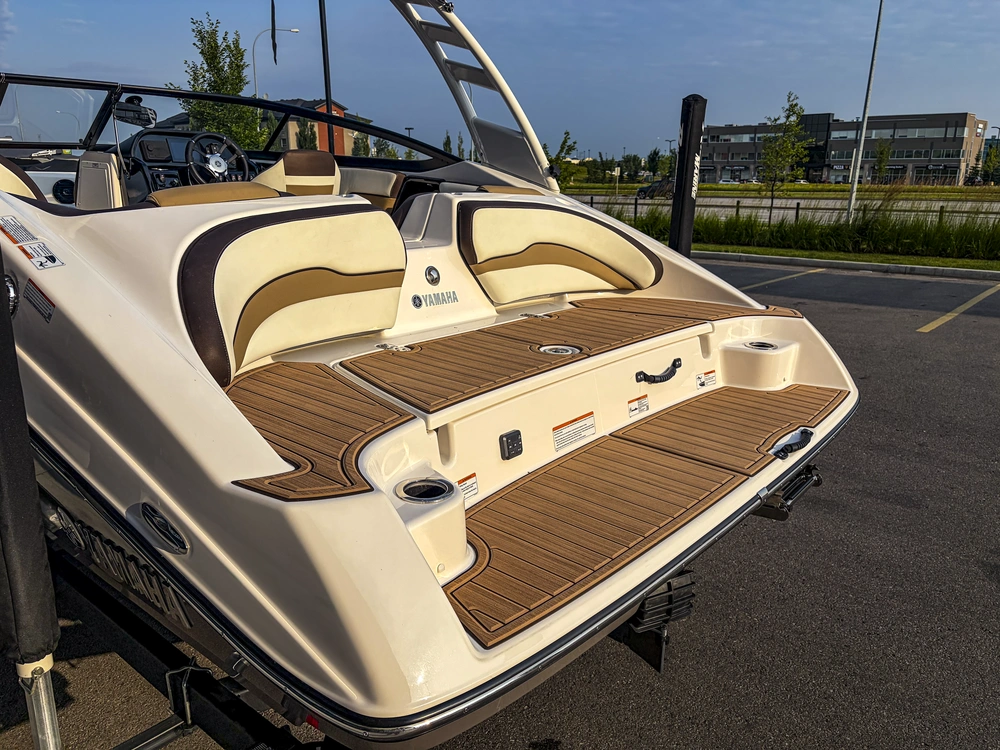 2023 Yamaha Ar195s alt