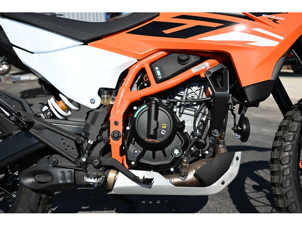 2026 Ktm 390 Enduro R alt