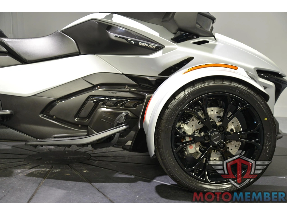 2025 Can-am Spyder Rt Rotax 1330 Ace alt