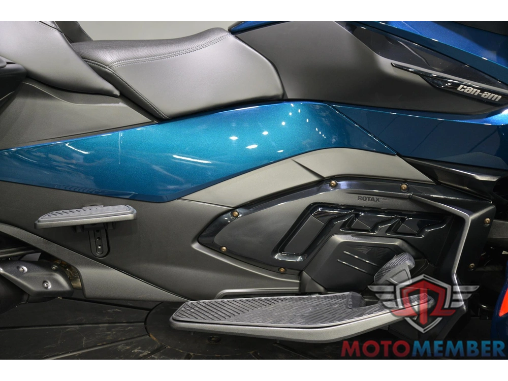 2024 Can-am Spyder Rt Limited Dark Wheels alt