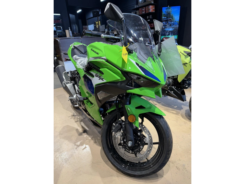 2026 Kawasaki Ninja® 500 Se