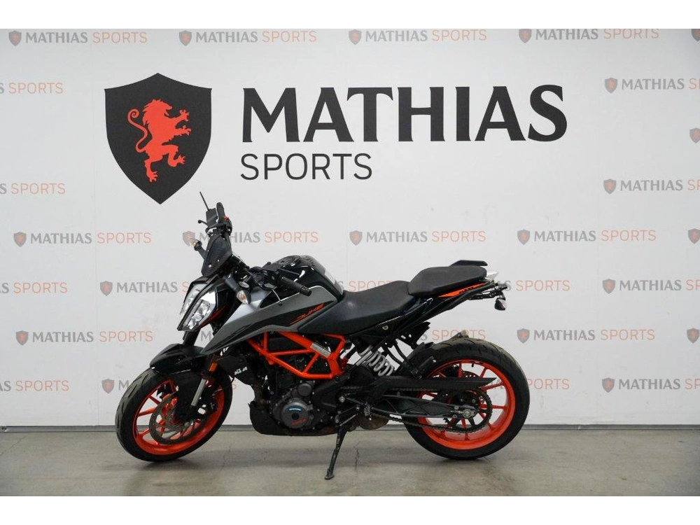 KTM DUKE 390 2021 — photo 5