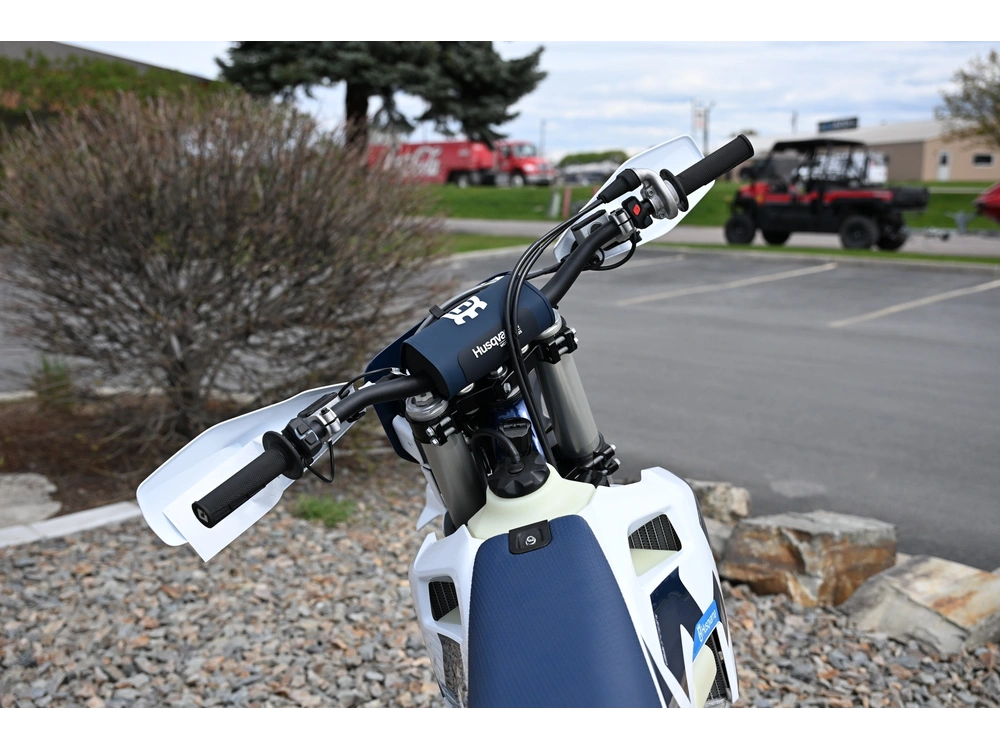 2026 Husqvarna Te 300 alt