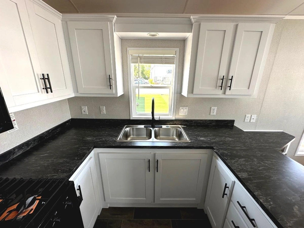 2026 Forest River Quailridge Summit Qrt38fla-c-s alt