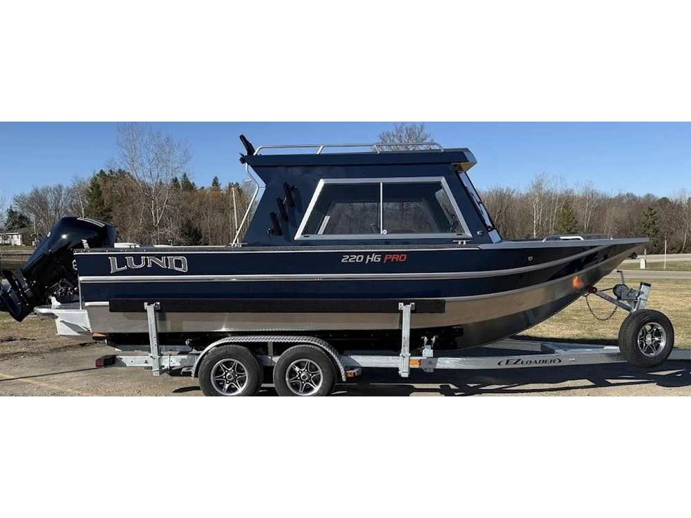 2027 Lund Boat Co 220 Heavy Gauge Pro alt