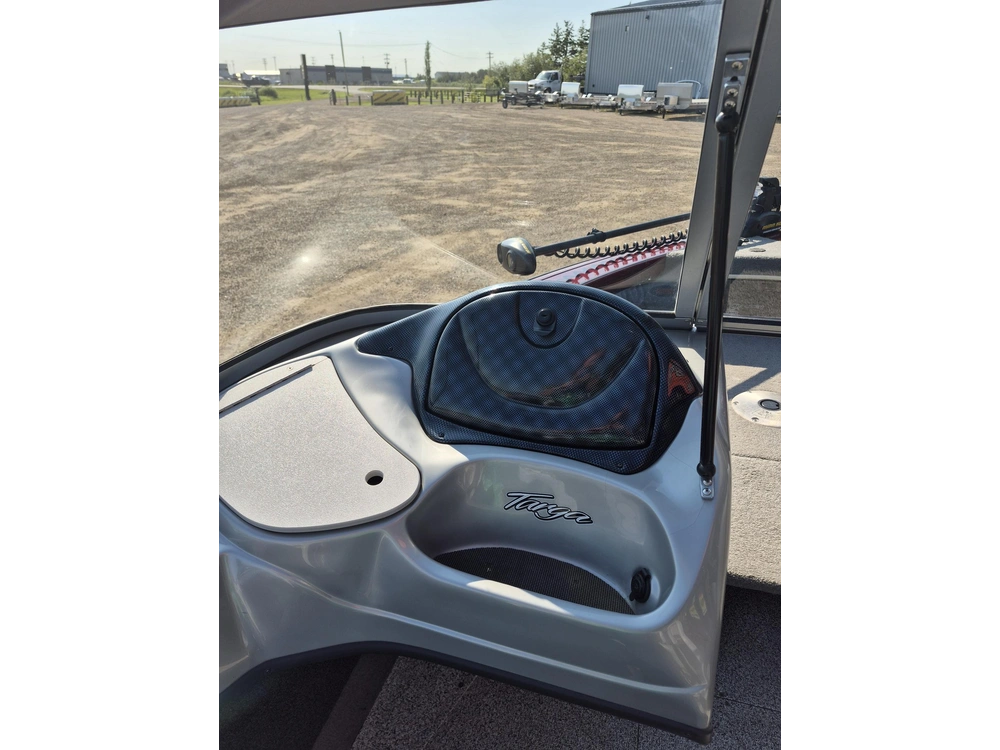 2011 Tracker Targa V18 150 Mercury alt