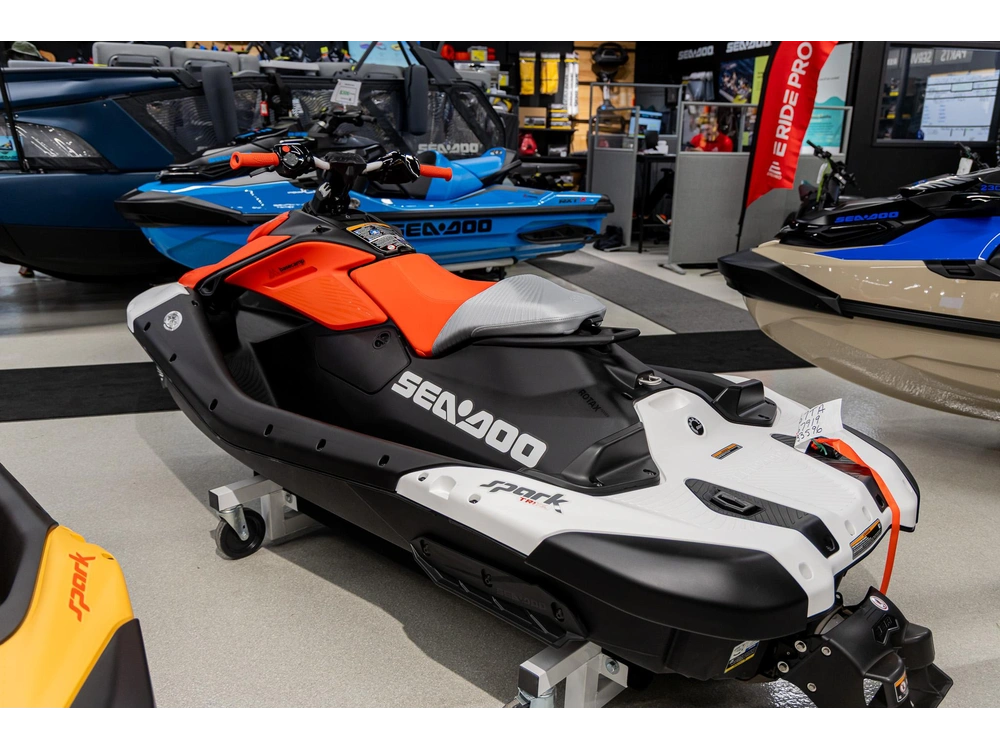 2026 Sea-doo Spark Trixx 1up 67ta alt