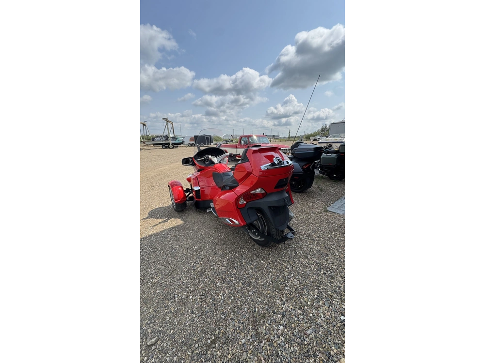 2012 Can-am Spyder Rt-s alt
